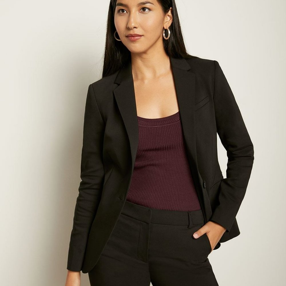 RW&CO Long Fitted Solid Blazer - Size 6 NWT